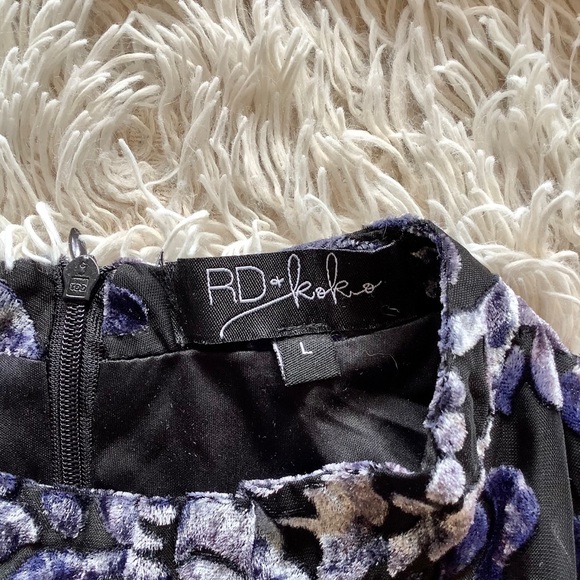 COPY - Velvet burnout midi dress - Picture 6 of 6